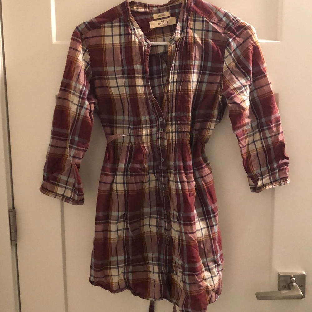 Hollister plaid 3/4 sleeve,buttondown long blouse